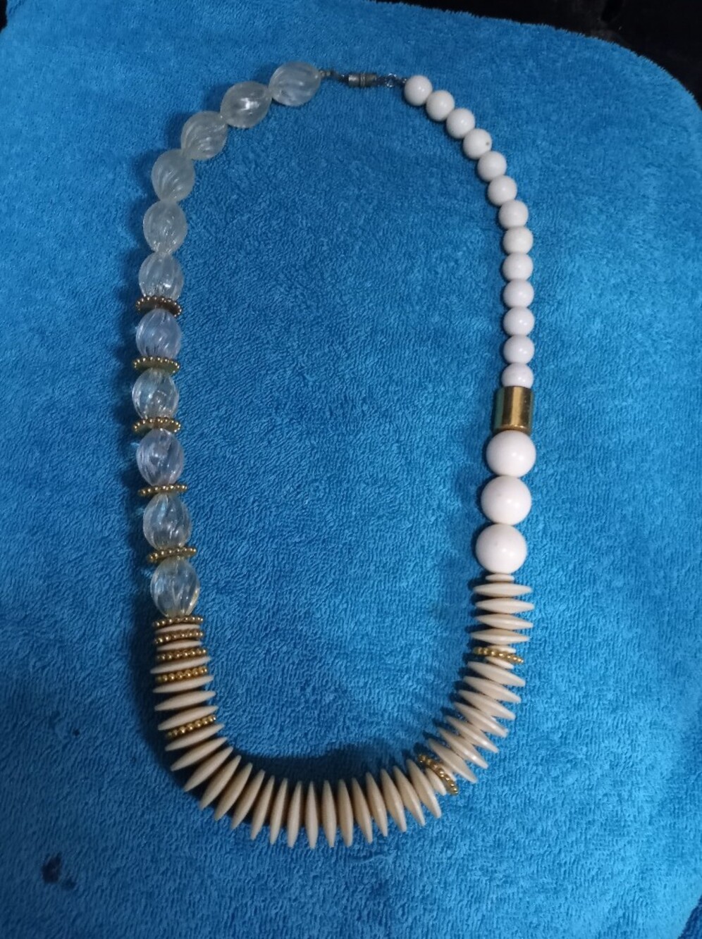 Elegant White and Clear Beaded Women's Necklace - Gold Accents